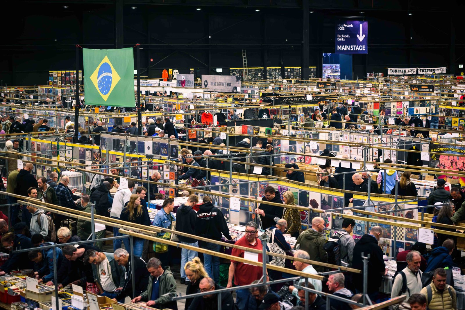 世界最大のレコード市「Mega Record Planet」、500以上の出店が集う二日間